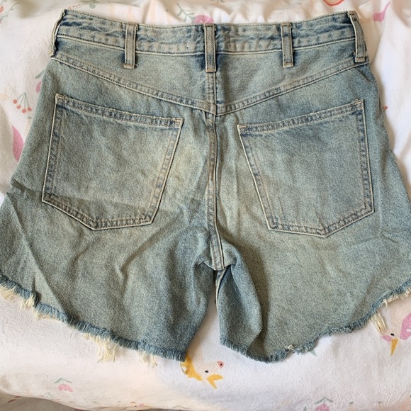We The Free Denim Distressed Women's Shorts - Picture 2 of 4